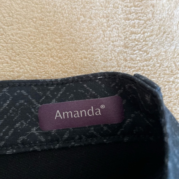 Gloria Vanderbilt Soft Chevron Pants - Size 6 - Picture 8 of 15